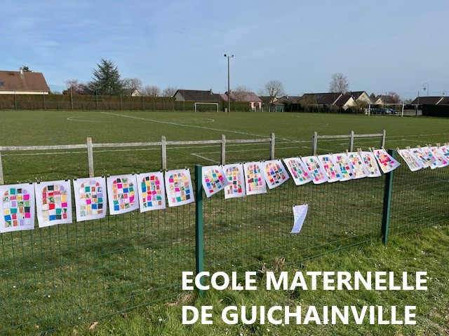 Du papier, des papiers, vos papiers ! » pour la Grande Lessive 2025