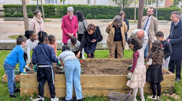 Visite rectrice à l'école Romain Rolland Evreux