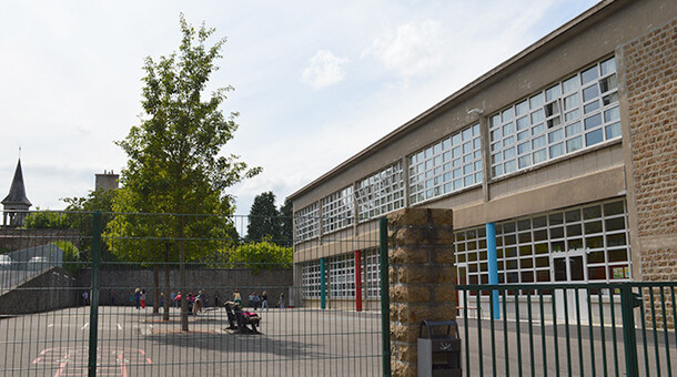 Ecole Castel à Vire