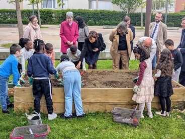 Visite rectrice à l'école Romain Rolland Evreux